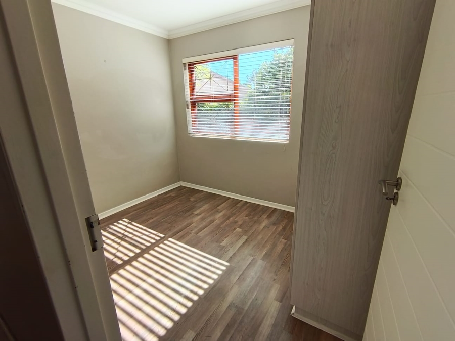 3 Bedroom Property for Sale in Humewood Eastern Cape